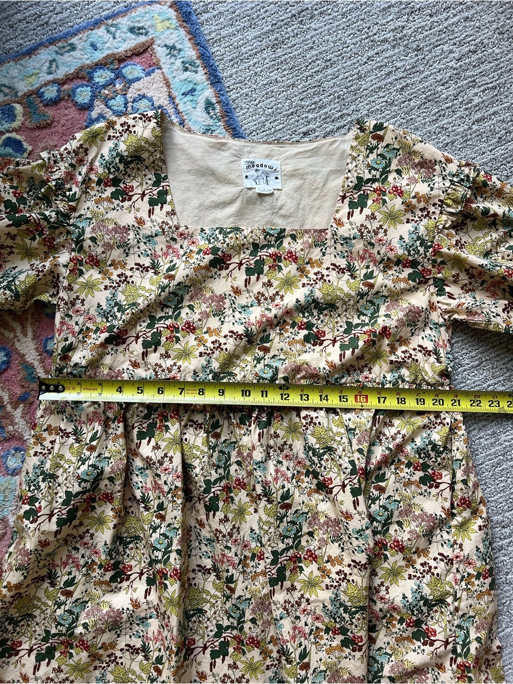 Floral Square-Neck Mini Dress in Cream - Picture 10 of 11